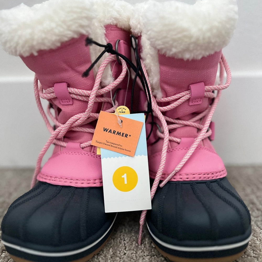 NWT Girls Snow Boots